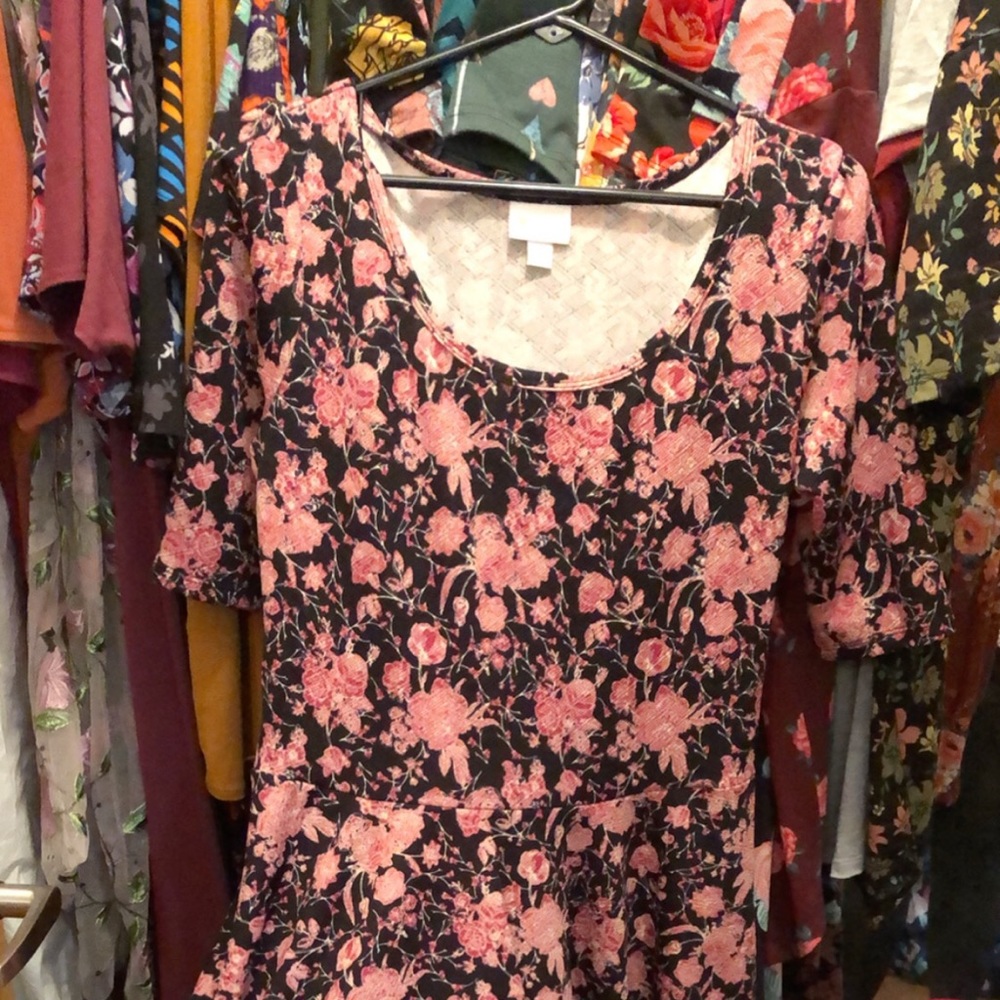 LulaRoe Nicole